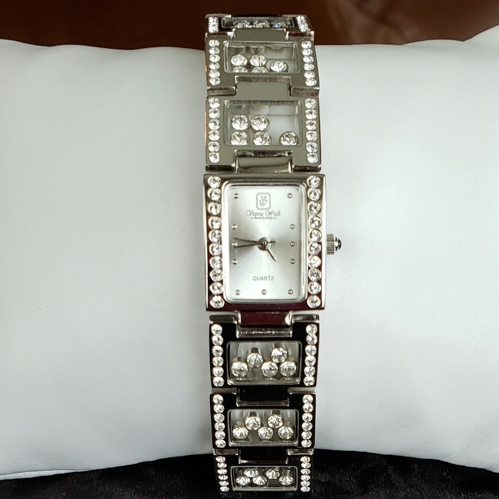 Victoria Wieck "Floating Ice" watch